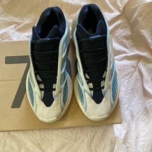 Yeezy 700 v3 kyanite